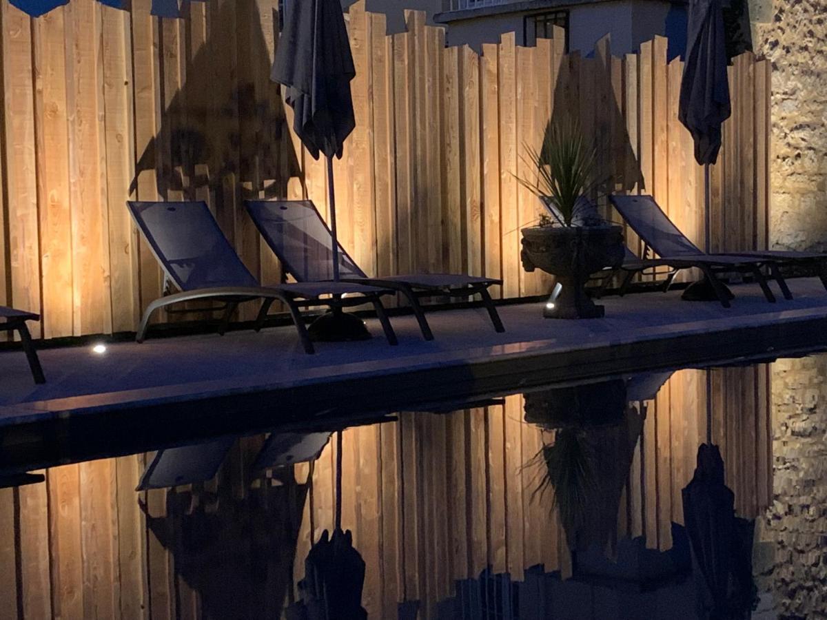 Les appartements d artiste de la Villa du 15 - Restaurant La Maison - piscine chauffée Les Eyzies Extérieur photo