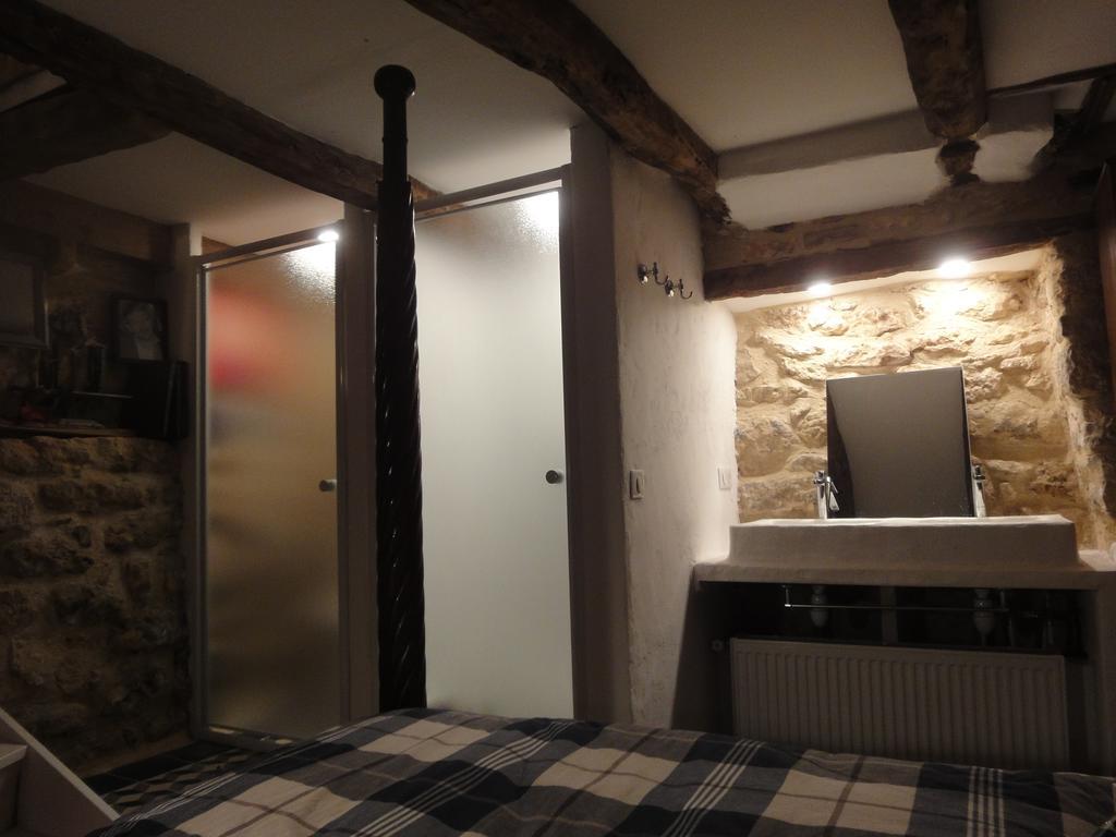 Les appartements d artiste de la Villa du 15 - Restaurant La Maison - piscine chauffée Les Eyzies Extérieur photo